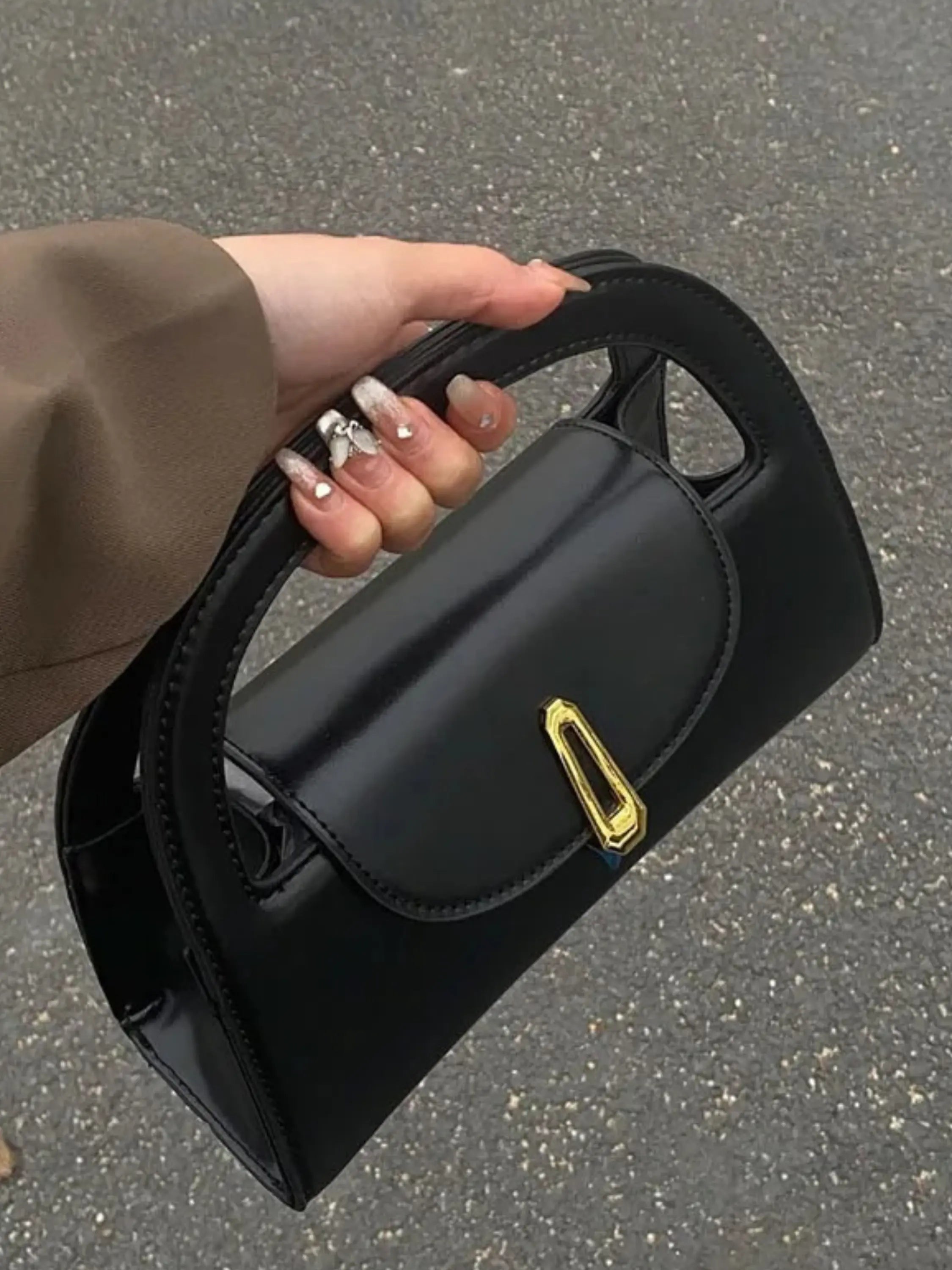 Dagmar | Moderne Zwarte Mini Schoudertas