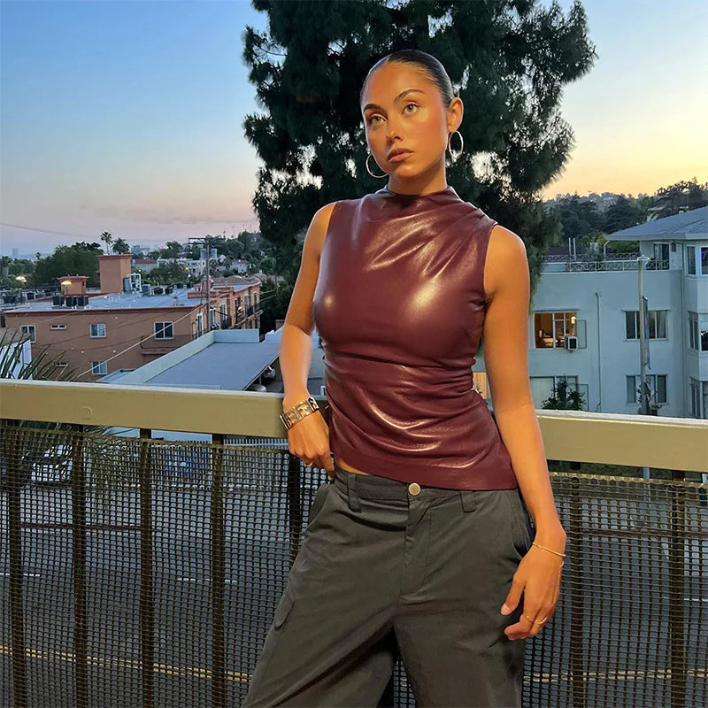 Amaris | Burgundy Top