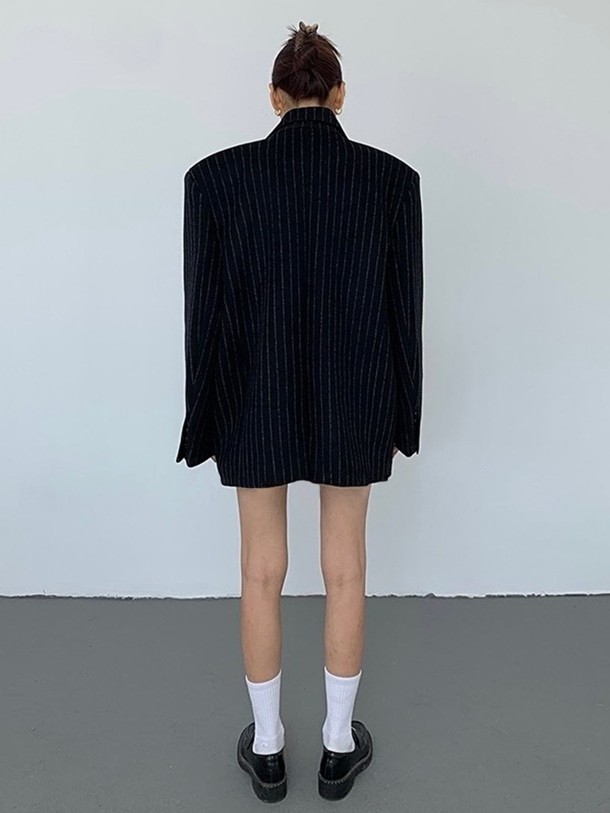 Luise | Klassieke Marineblauwe Nadelstrepen Blazer voor Dames