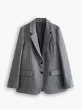 Jana | Klassieke oversized grijze pinstripe blazer met twee knopen voor dames