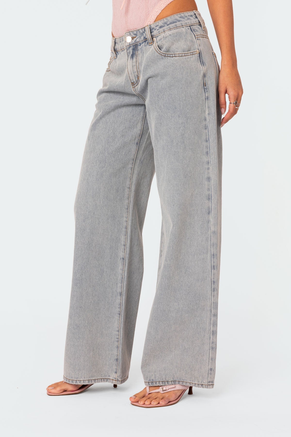 Lilly - Bow Pocket Relaxed Jeans