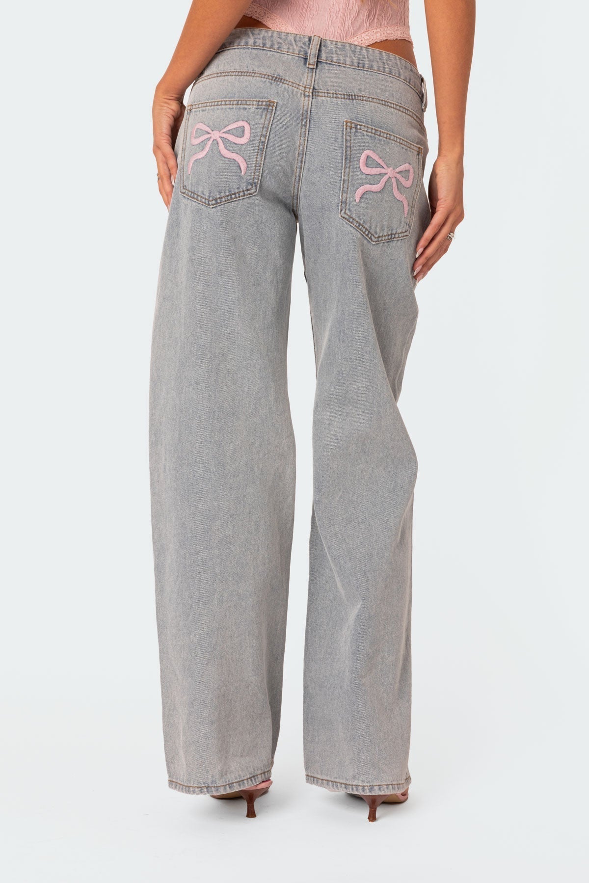 Lilly - Bow Pocket Relaxed Jeans