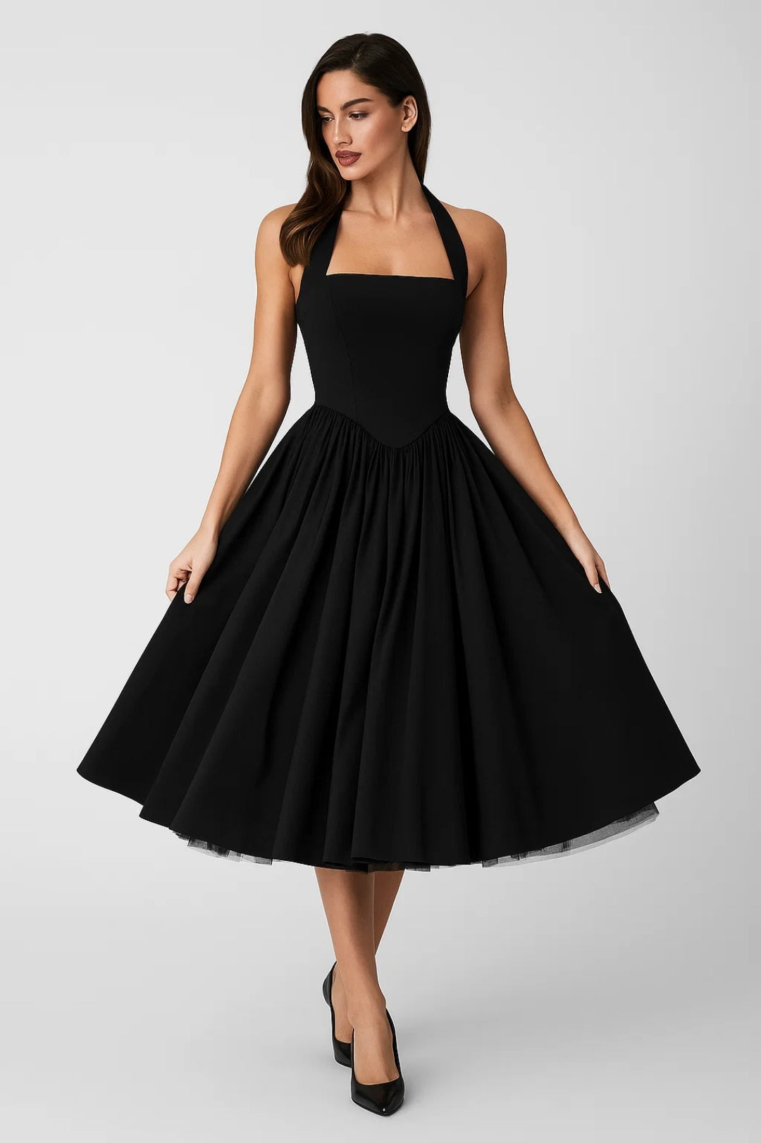 Elegante Halter Midi Jurk met Uitlopende Rok en Tailleaccent