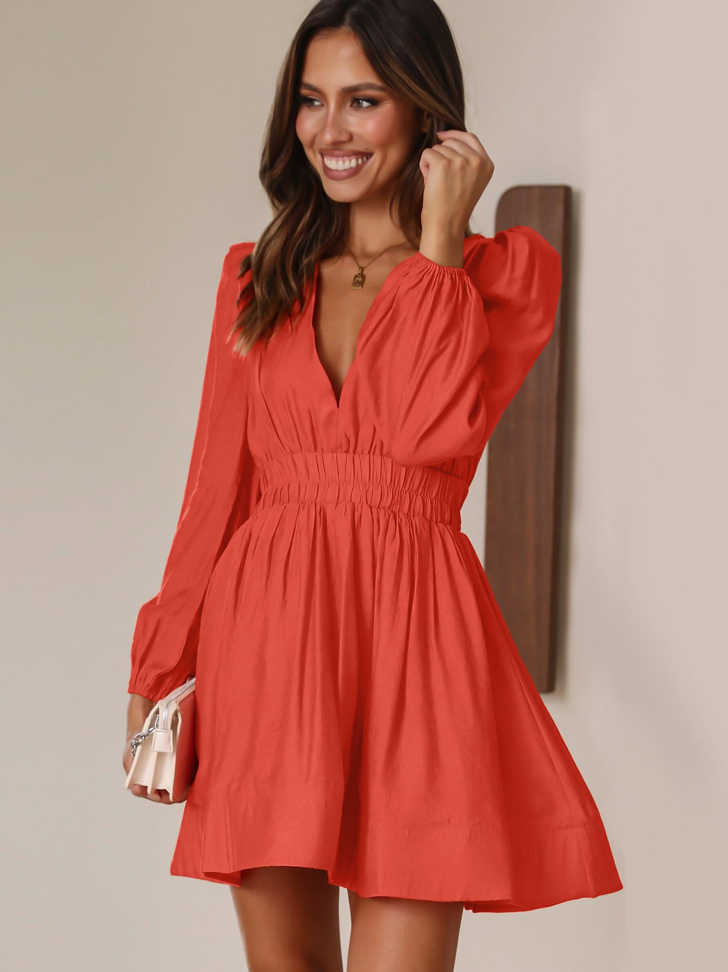 V-hals Plooijurk - Hoge Taille - Katoen en Polyester - Perfect voor Zomerse Dagen en Dansavonden