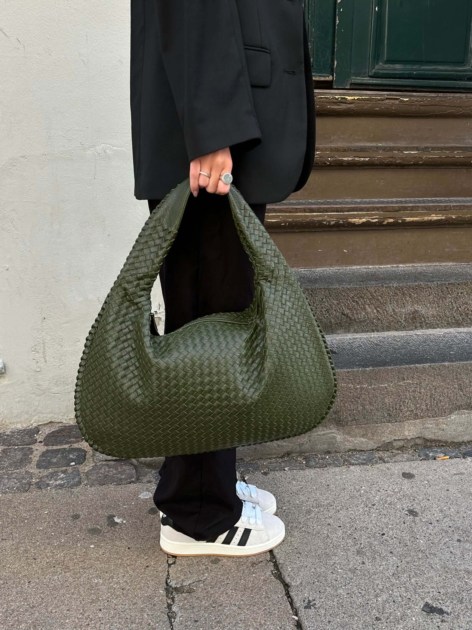 Charlyne | Grote gevlochten Hobo-tas