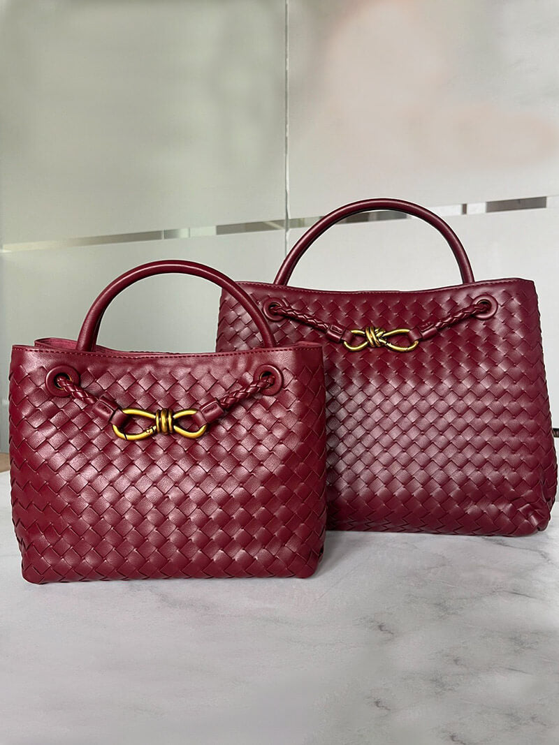 Carlee | Gevlochten Mini-Tas met Elegante Accent