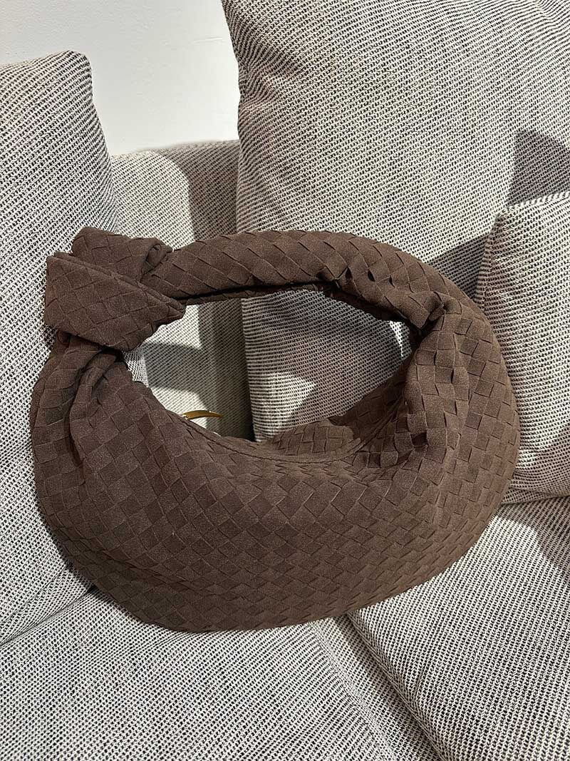 Elicia | Gevlochten Hobo-Tas met Knoopdetail – Stijlvol en Uniek