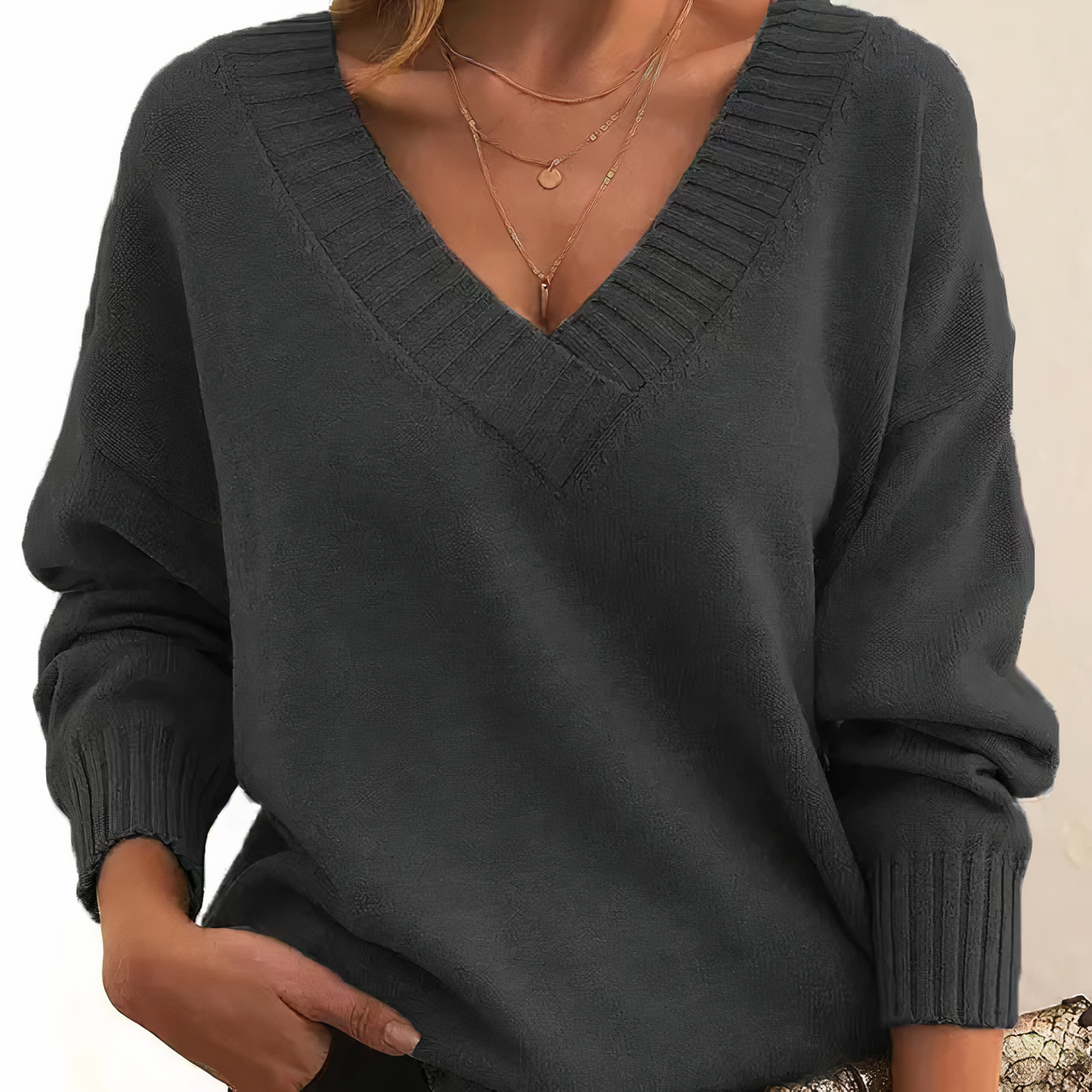 Isabella | Elegante trui met v-kraag