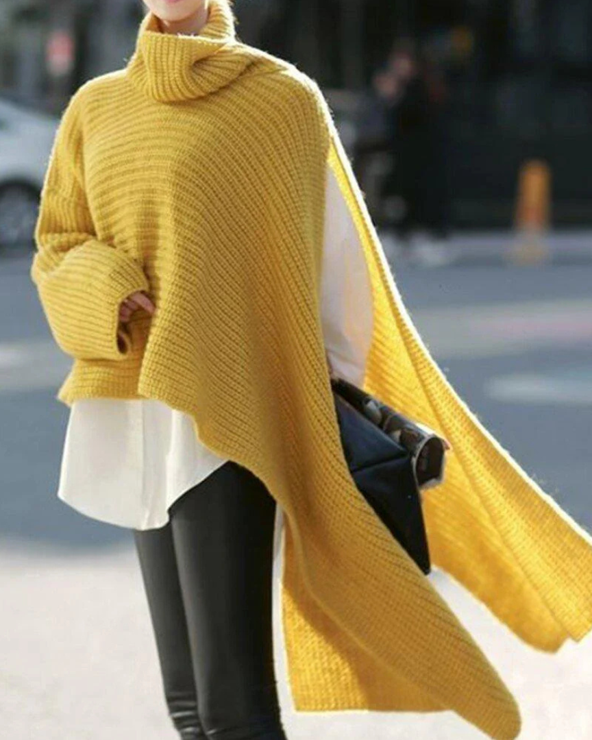 Maline | Gebreide Assymetrische Poncho met Colkraag